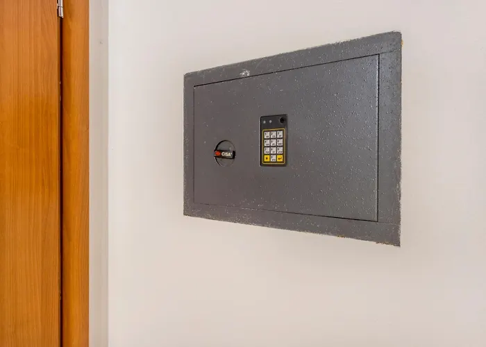 Stazione 200m - Wifi - Aria Condizionata - Smart Tv Apartman